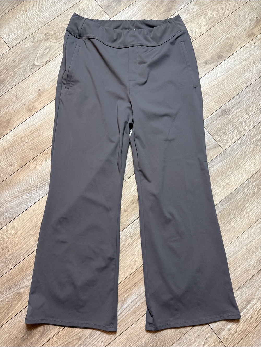 HALARA Elastic Waist Wide Leg Pants in Gray